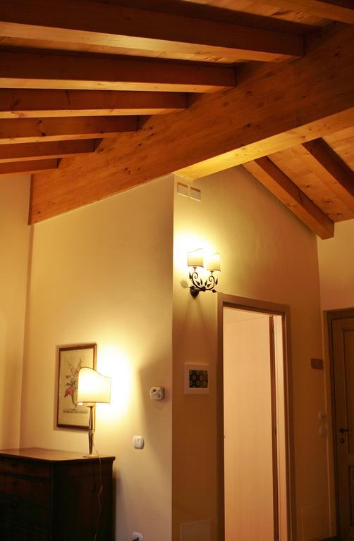 Agriturismo Cavrigo Lodi Habitación foto