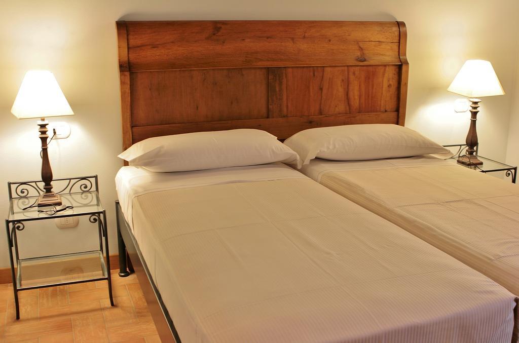 Agriturismo Cavrigo Lodi Habitación foto